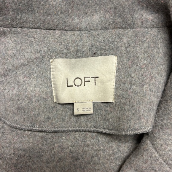 Loft women’s  Double Breasted light Grey winter Coat size small - Picture 7 of 9